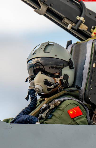 皇冠信用網_1668对325架！中日战机2025年的最新对比皇冠信用網，中国空军稳压日本空自