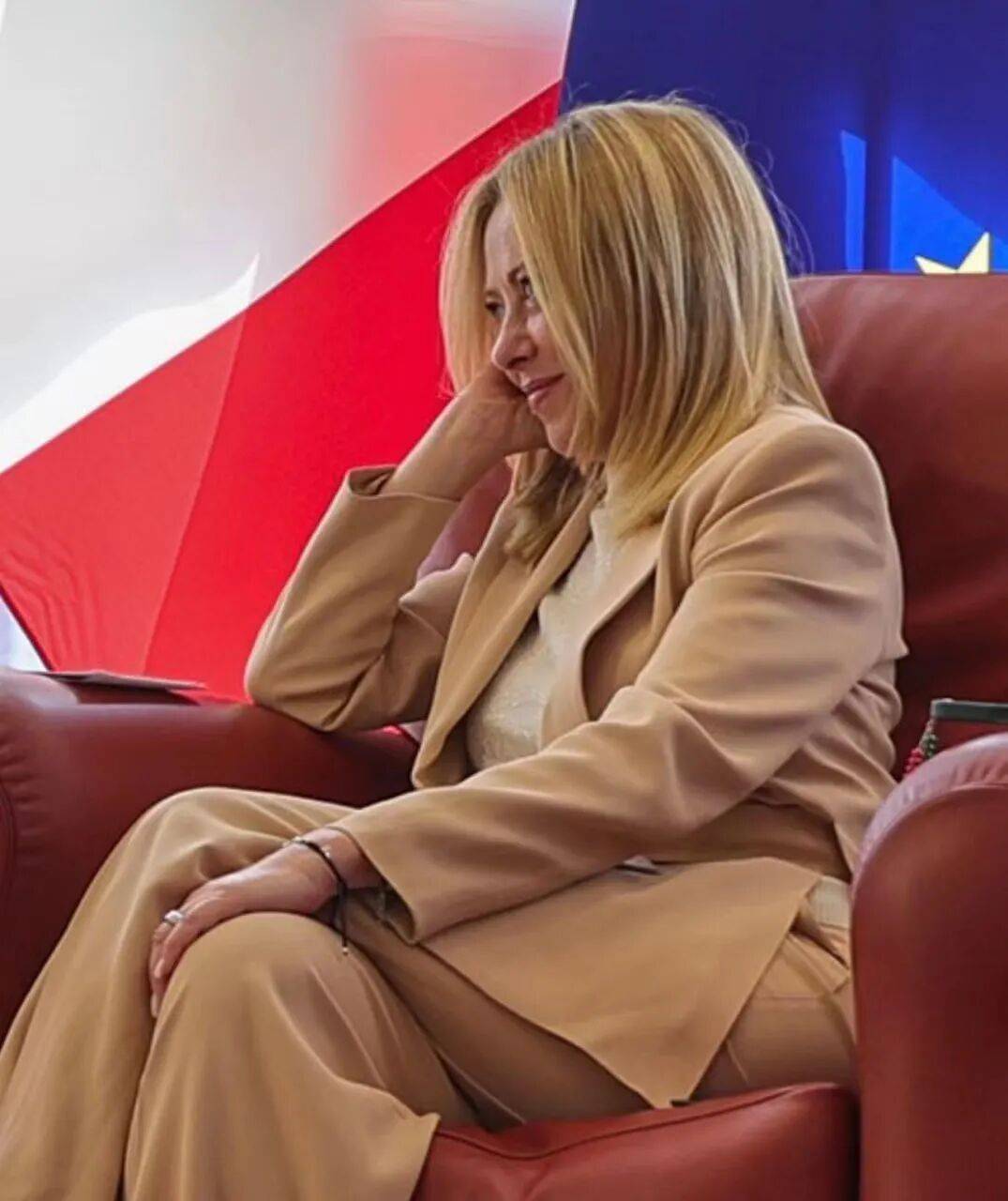 信用網皇冠申请注册_美国迎来一位最特殊客人信用網皇冠申请注册，世界哭笑不得