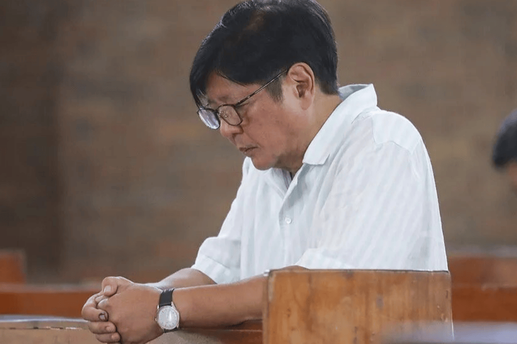 皇冠信用网代理注册
_南海爆发激烈对峙皇冠信用网代理注册
,菲方主力舰高速飙船,迎头撞上中国海警艇