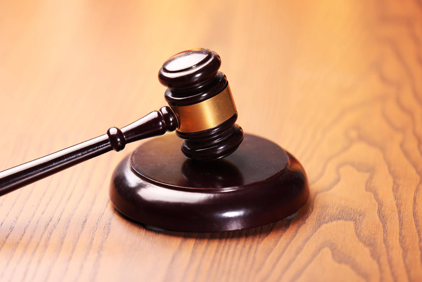 皇冠信用網代理
_80后男子应聘船员出海打捞金枪鱼皇冠信用網代理
,严重晕船后自缢身亡 家属获赔20余万元