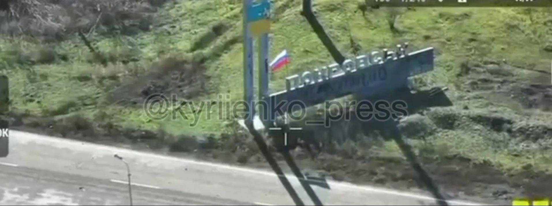 皇冠信用网代理平台
_俄军敢死队向红军城突击皇冠信用网代理平台
,乌军32旅谎报军情,温压弹收割平原溃兵