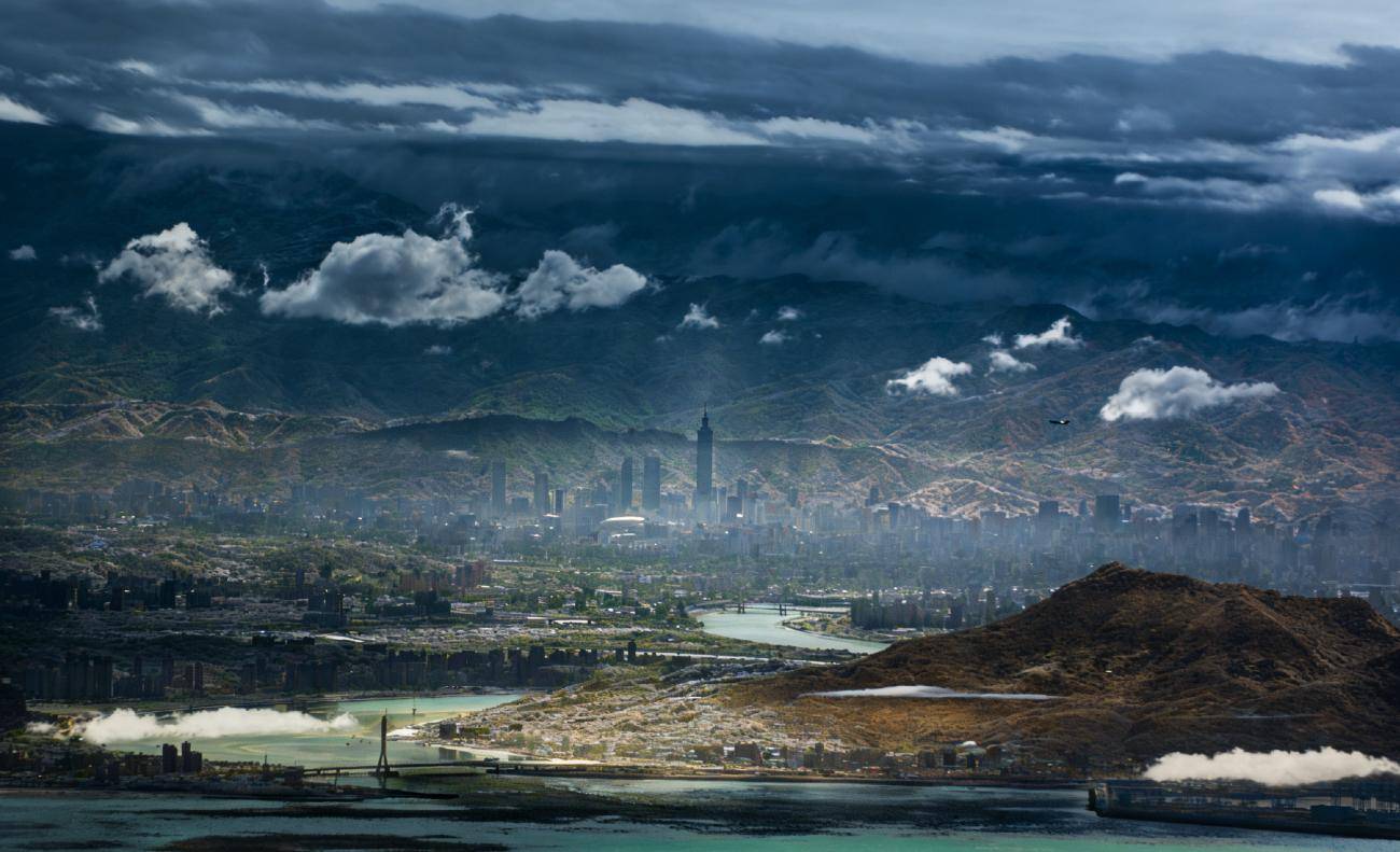 皇冠公司的代理怎么拿_解放军无人机飞临淡水河口皇冠公司的代理怎么拿，战时将监控台北，封住赖清德逃跑要道