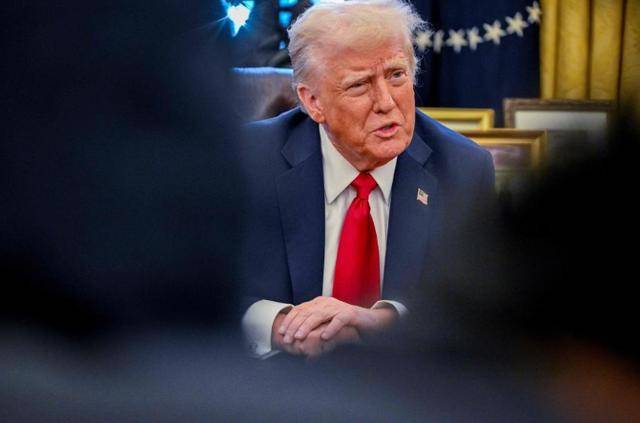 皇冠ag hga039_伊朗2000枚导弹对准美基地皇冠ag hga039，中国把话带到，特朗普按下开战暂停键