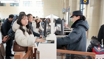 皇冠登1登2登3申请_新线首运｜首迎春运皇冠登1登2登3申请，西延高铁见证老区“归途”之变